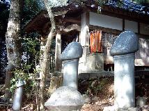 日本寺廟裡奇怪的供奉物(1P)